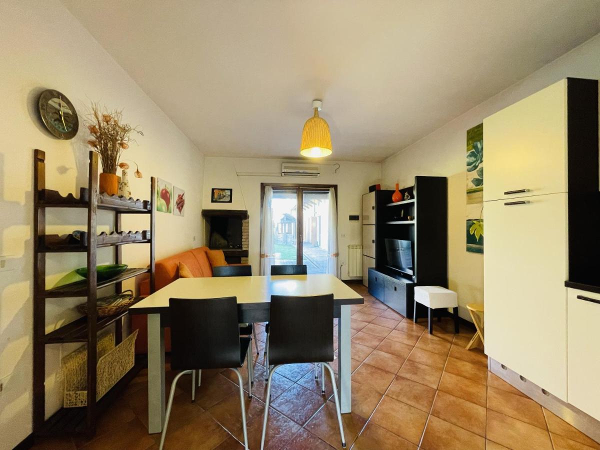 Appartamento Borgo del Nibbio Porto Levante Esterno foto