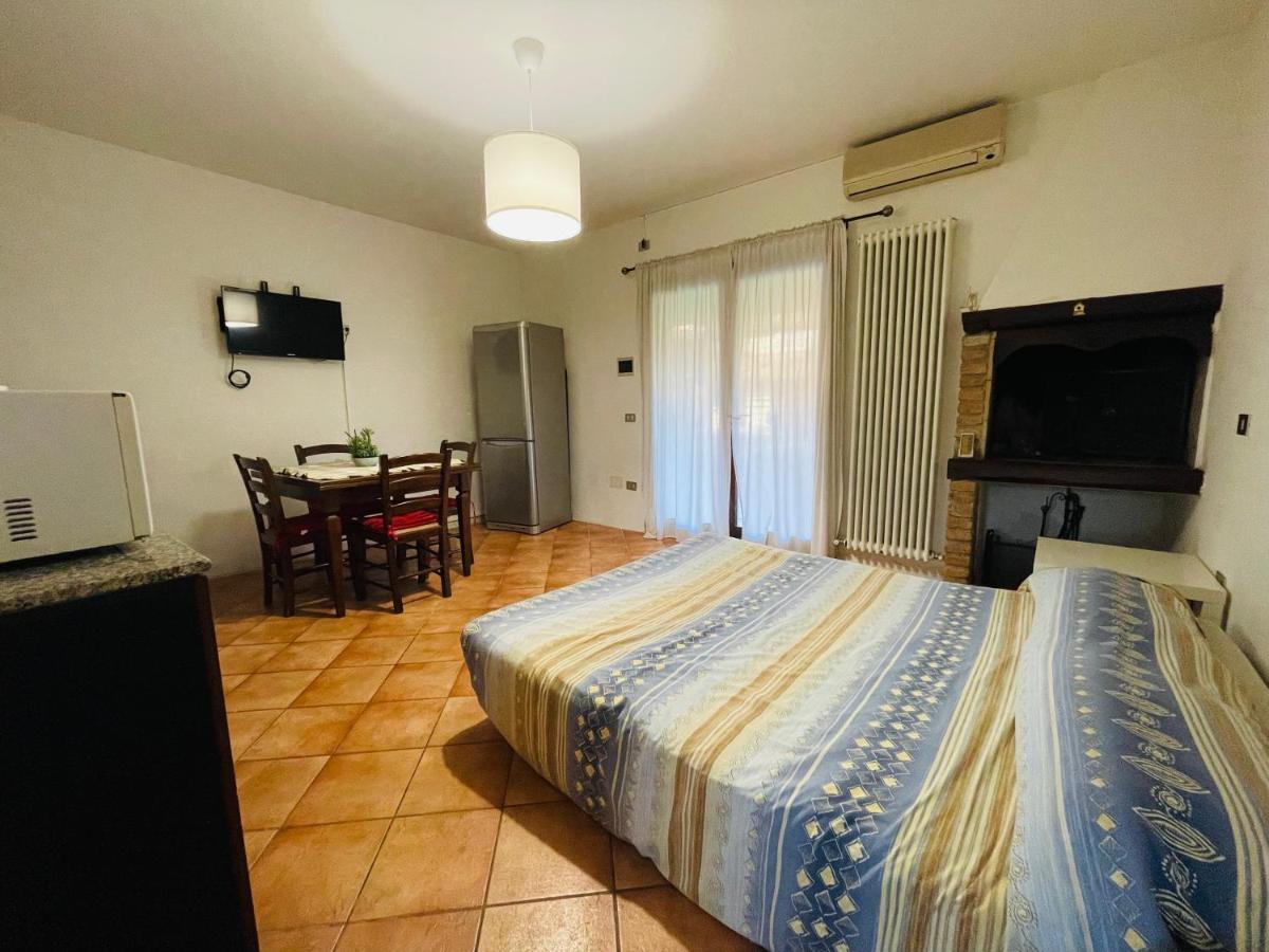 Appartamento Borgo del Nibbio Porto Levante Esterno foto